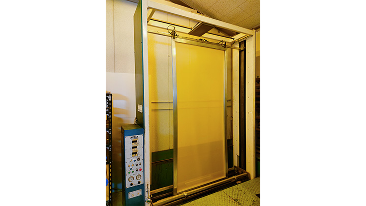 コーティングマシン